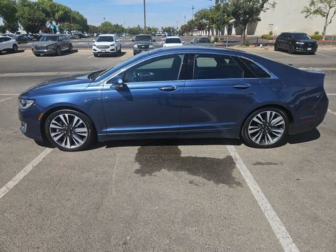 Used 2019 Lincoln MKZ Reserve w/ Luxury Package AWD/4WD image 4