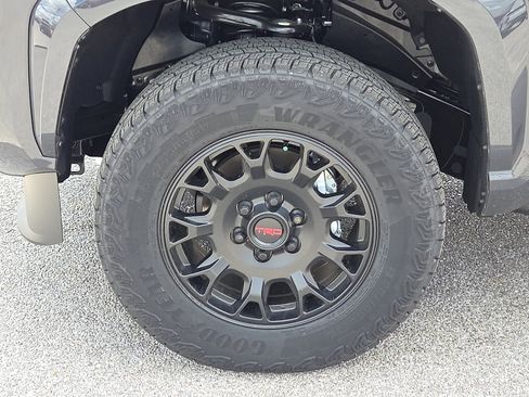 New 2026 Toyota Tacoma SR5 AWD/4WD image 5