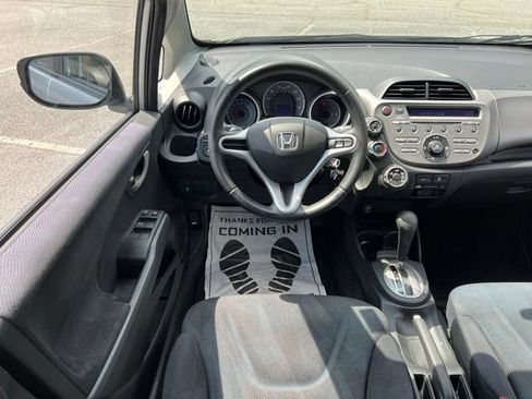Used 2011 Honda Fit Sport image 30
