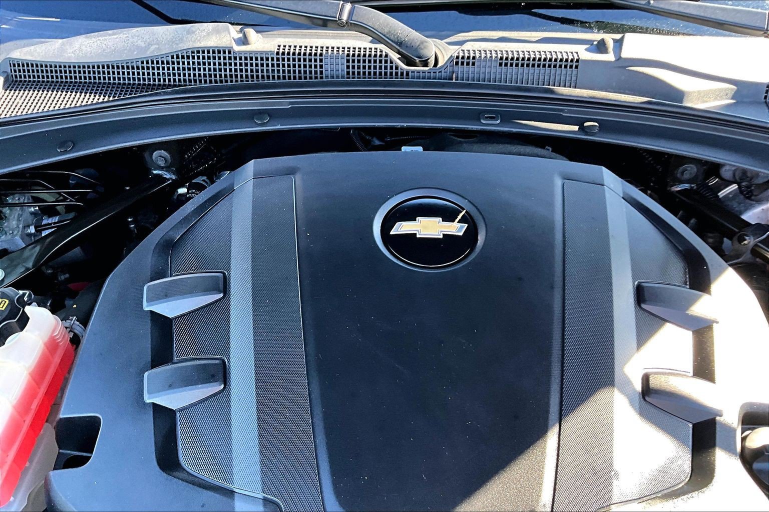 Used 2020 Chevrolet Camaro LT RWD image 30