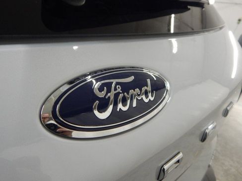 New 2025 Ford Escape ST-Line w/ Tech Pack #1 image 5