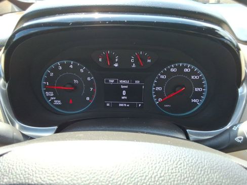 Certified 2023 Chevrolet Traverse LS FWD image 28