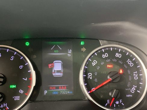 Used 2021 Toyota RAV4 XLE w/ Convenience Package image 23