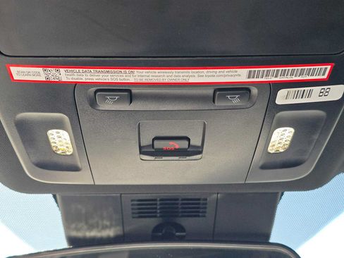 Used 2026 Toyota Camry SE FWD image 34
