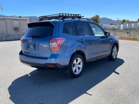 Used 2016 Subaru Forester 2.5i Limited AWD/4WD image 5