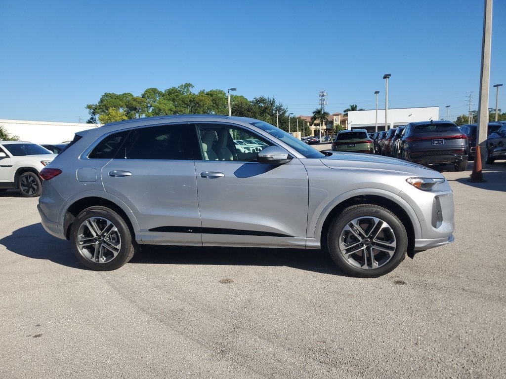 New 2026 Audi Q5 Premium Plus AWD/4WD image 4