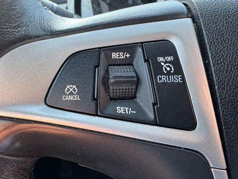 Used 2015 Chevrolet Equinox LT w/ Driver Convenience Package image 16