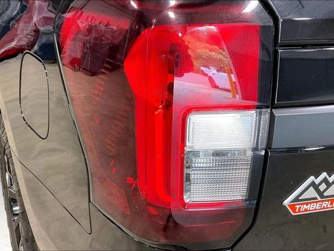 Used 2022 Ford Expedition Timberline w/ Equipment Group 501A AWD/4WD image 23