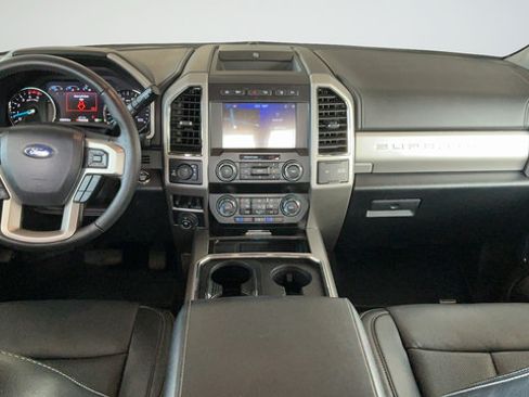 Used 2021 Ford F350 Lariat AWD/4WD image 9