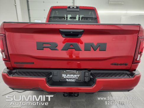 New 2026 RAM 2500 Big Horn AWD/4WD image 31