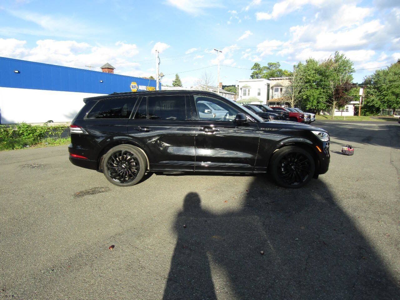 Used 2023 Lincoln Aviator Reserve w/ Equipment Group 201A AWD/4WD image 6