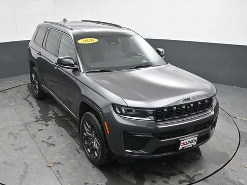 New 2026 Jeep Grand Cherokee L Summit image 42