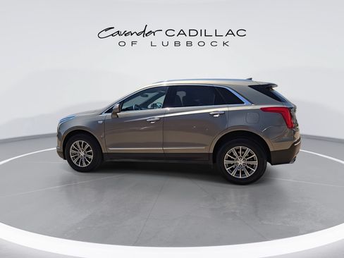 Used 2017 Cadillac XT5 Luxury FWD image 6