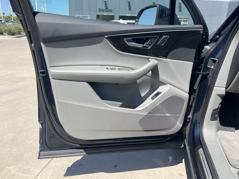 Used 2023 Audi Q7 3.0T Premium Plus image 14