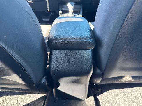 Used 2023 Kia Forte LXS image 28