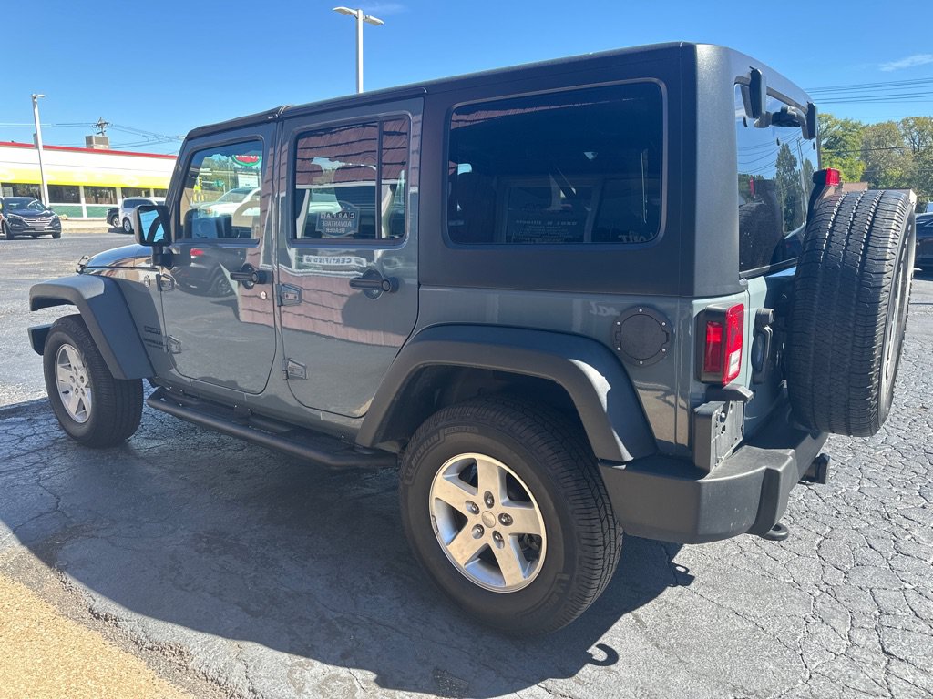 Used 2014 Jeep Wrangler Unlimited Sport w/ Quick Order Package 24S AWD/4WD image 3