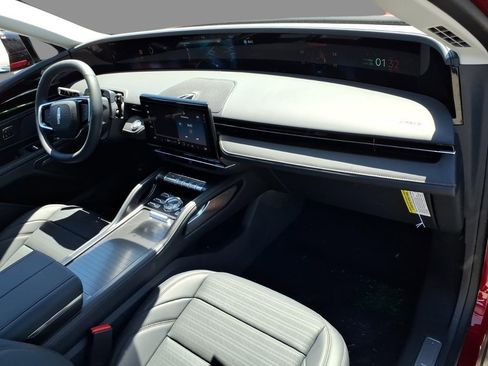 New 2026 Lincoln Nautilus Reserve w/ Jet Appearance Package AWD/4WD image 12