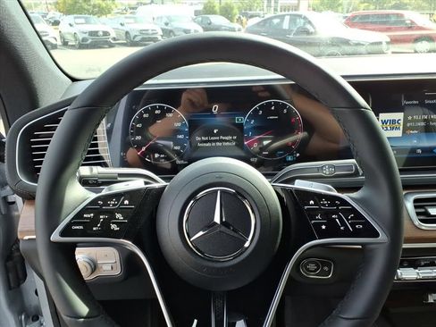 New 2026 Mercedes-Benz GLE 450 4MATIC Coupe image 19