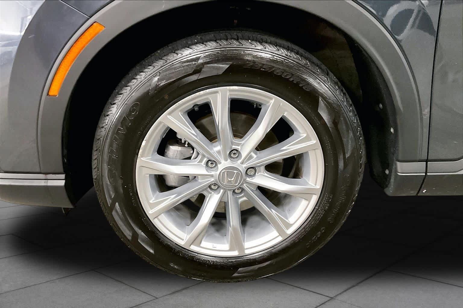 Used 2024 Honda CR-V EX-L image 11