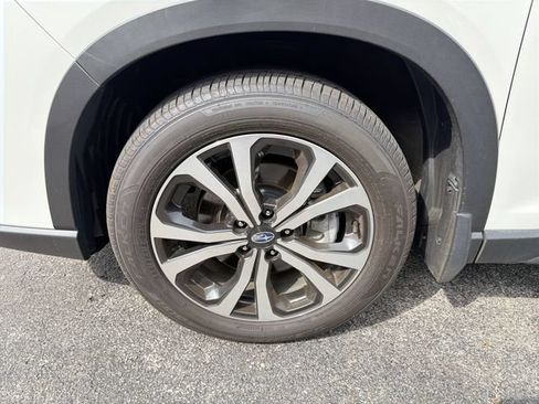 Used 2023 Subaru Forester Limited AWD/4WD image 21