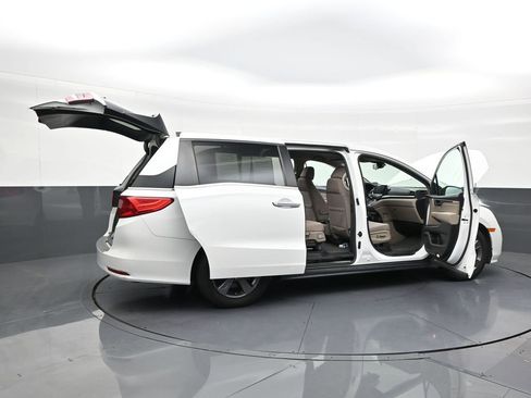 Used 2022 Honda Odyssey EX image 27