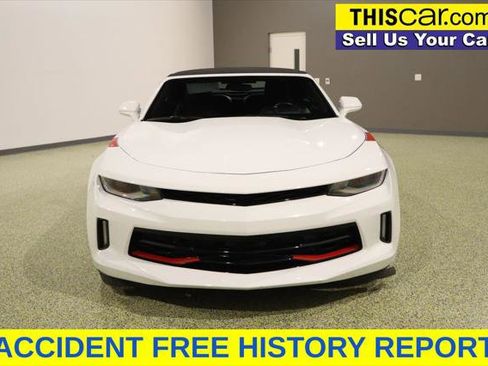 Used 2017 Chevrolet Camaro LT RWD image 3
