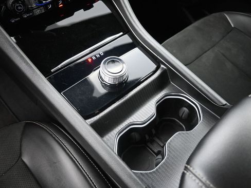 Used 2024 Jeep Grand Cherokee Altitude image 29