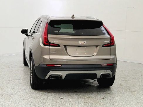 Used 2020 Cadillac XT4 Premium Luxury image 6