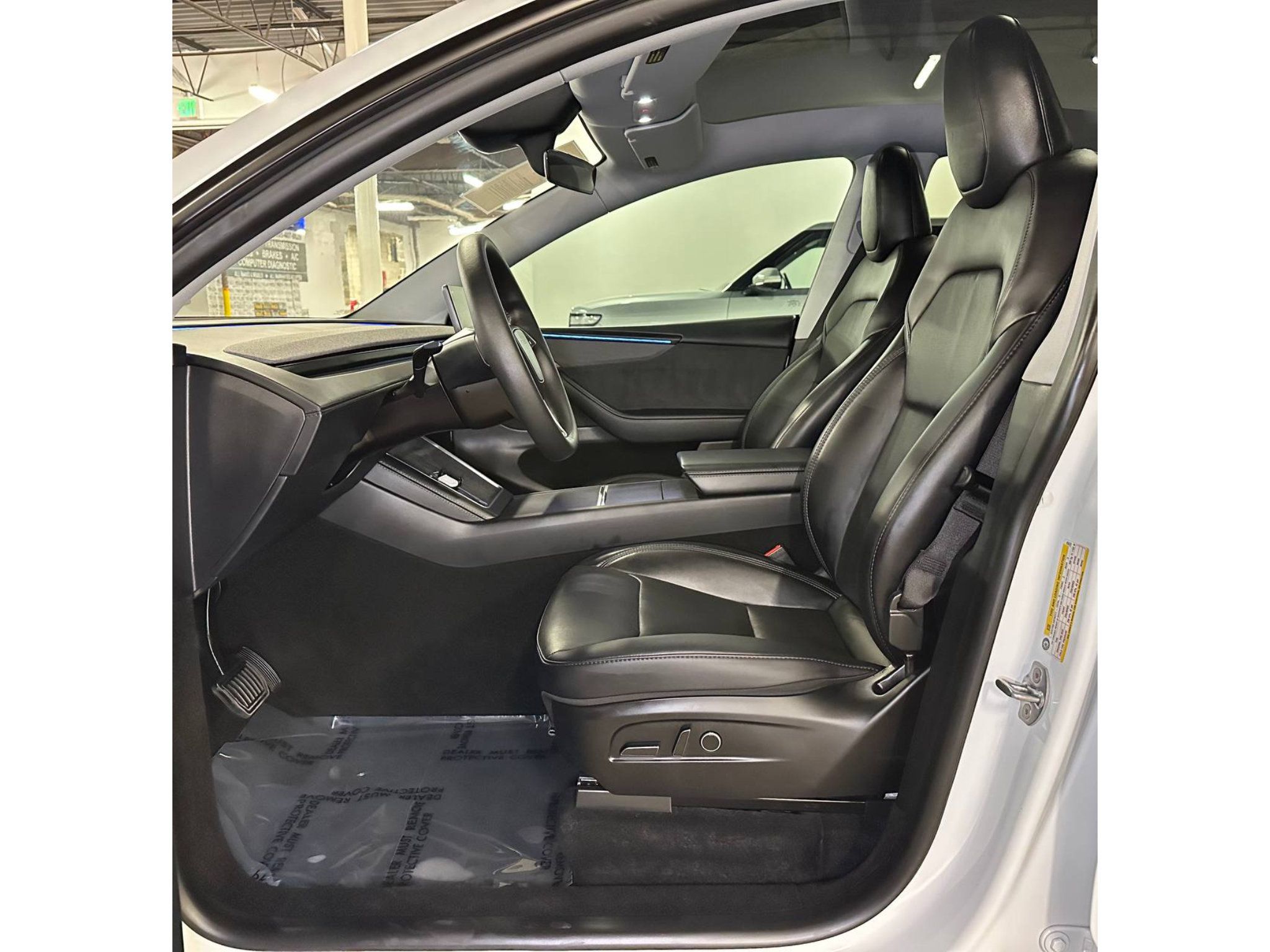 Used 2026 Tesla Model Y AWD image 19