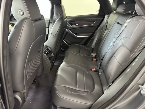 Used 2026 Jaguar F-PACE R-Dynamic S AWD/4WD image 11
