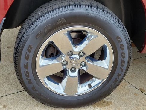 Used 2017 RAM 1500 Big Horn AWD/4WD image 5