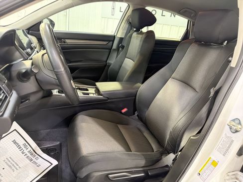 Used 2020 Honda Accord LX image 10