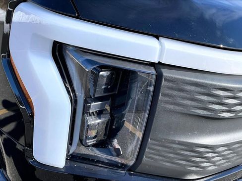 Used 2024 Ford F150 Lightning Flash image 27