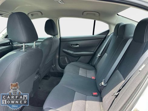 Used 2023 Nissan Sentra SV FWD image 13