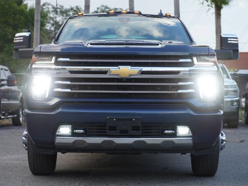 Used 2021 Chevrolet Silverado 3500 High Country w/ LPO, Hitch Package image 8