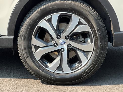 Used 2021 Subaru Outback Touring image 27