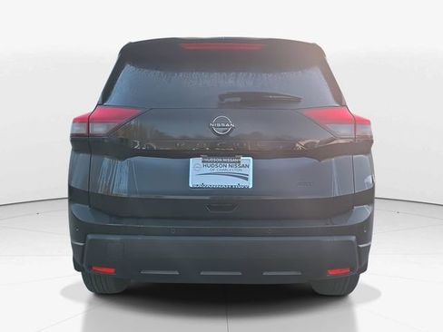 New 2026 Nissan Rogue SV image 8