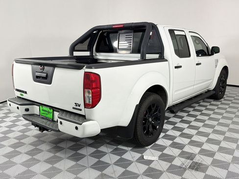 Used 2019 Nissan Frontier SV w/ Value Truck Package RWD image 9