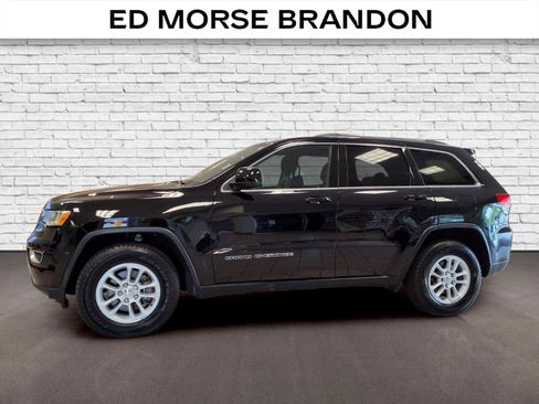 Used 2019 Jeep Grand Cherokee Laredo RWD image 2
