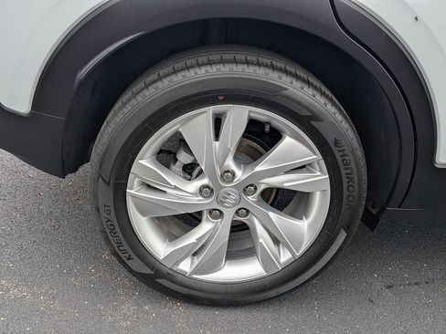 Used 2024 Buick Encore GX Preferred FWD image 27