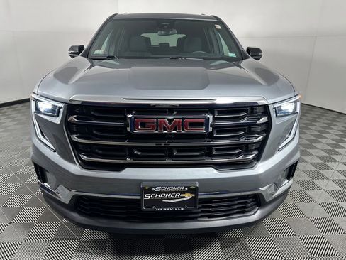 Used 2025 GMC Acadia Elevation w/ LPO, Floor Liner Package AWD/4WD image 8