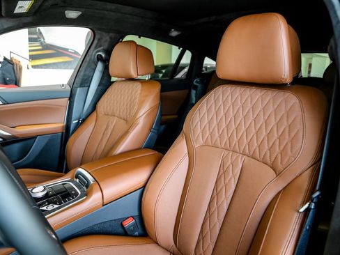 New 2026 BMW X6 M60i image 20