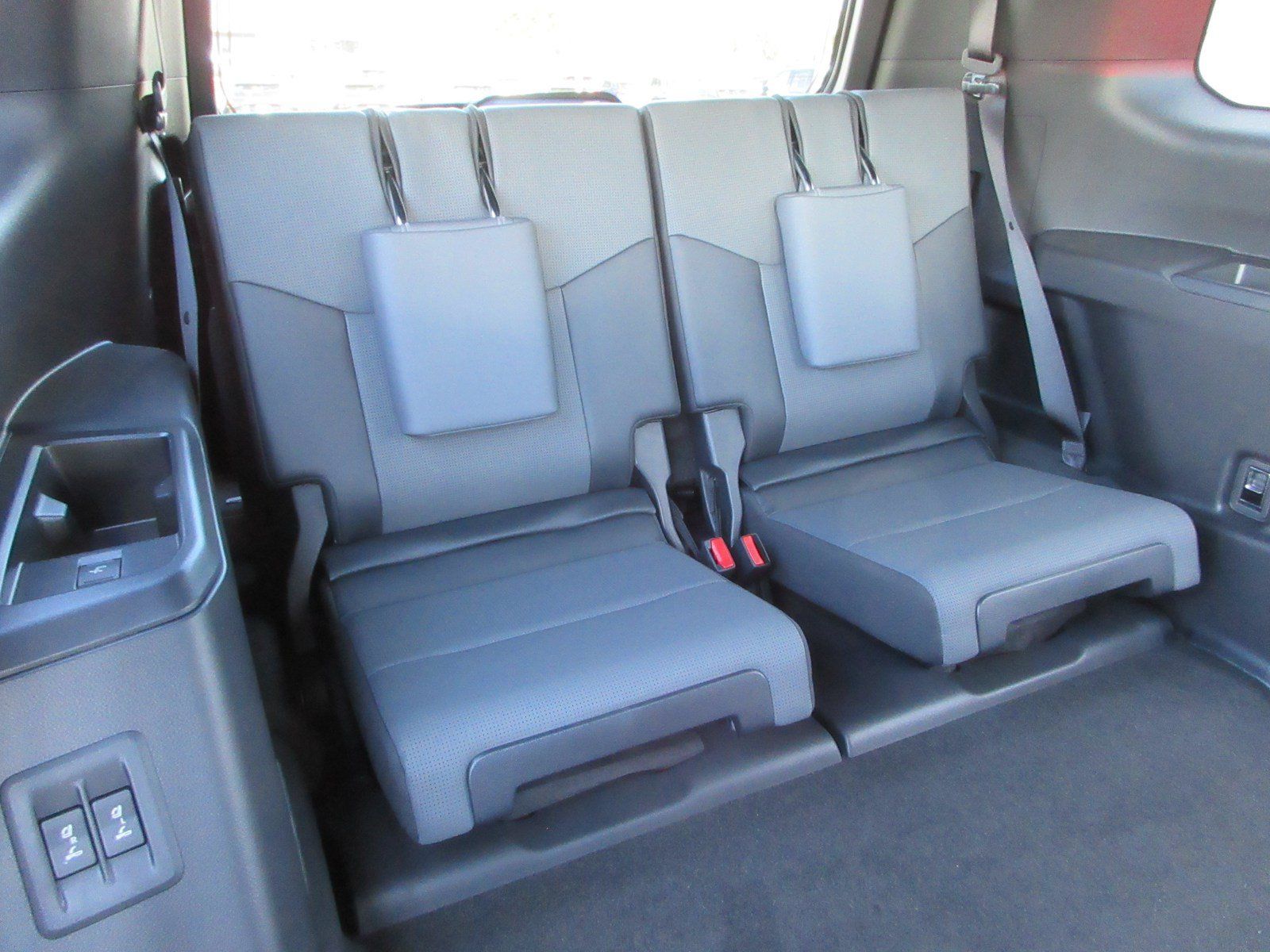 Used 2026 Lexus GX 550 w/ Cold Area Package AWD/4WD image 20