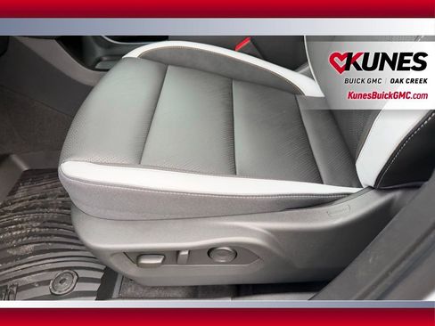 New 2026 Buick Envision Sport Touring image 13