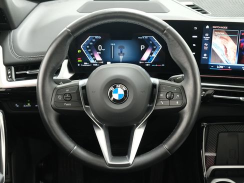 Used 2023 BMW X1 xDrive28i w/ Premium Package AWD/4WD image 12