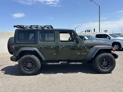 Used 2021 Jeep Wrangler Unlimited Rubicon w/ Xtreme Recon 35" Tire Package AWD/4WD image 6