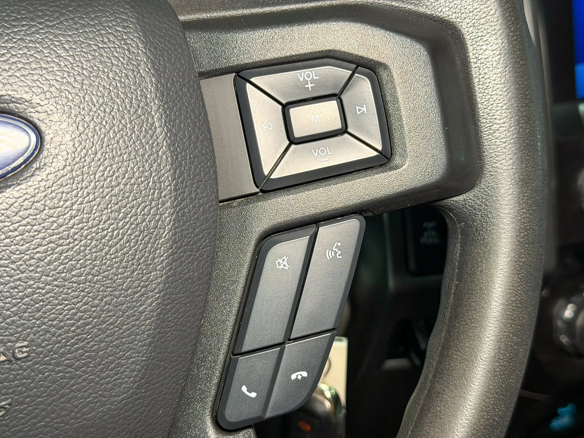 Used 2022 Ford F350 XLT w/ XLT Value Package AWD/4WD image 26
