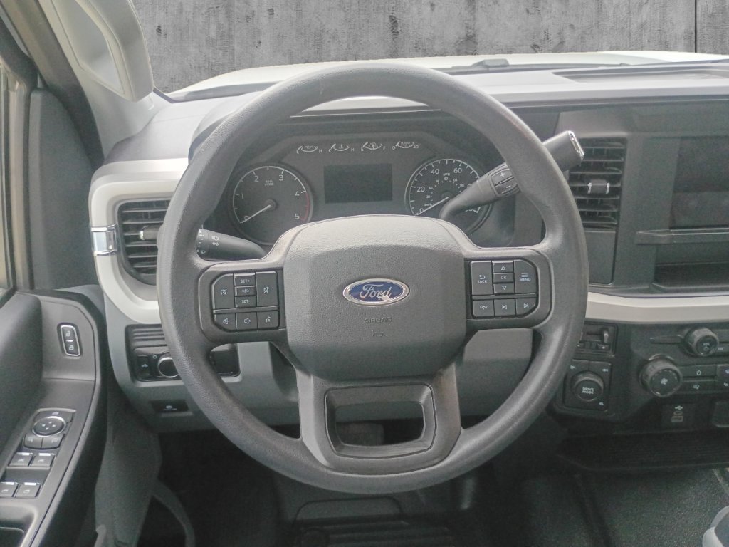 Used 2026 Ford F250 XL AWD/4WD image 12