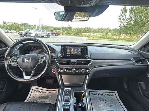 Used 2022 Honda Accord EX-L image 25