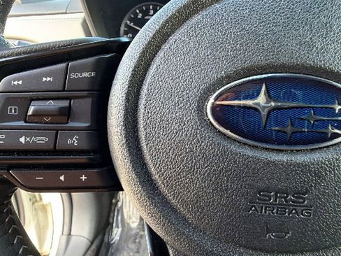 Certified 2025 Subaru Forester Premium AWD/4WD image 19